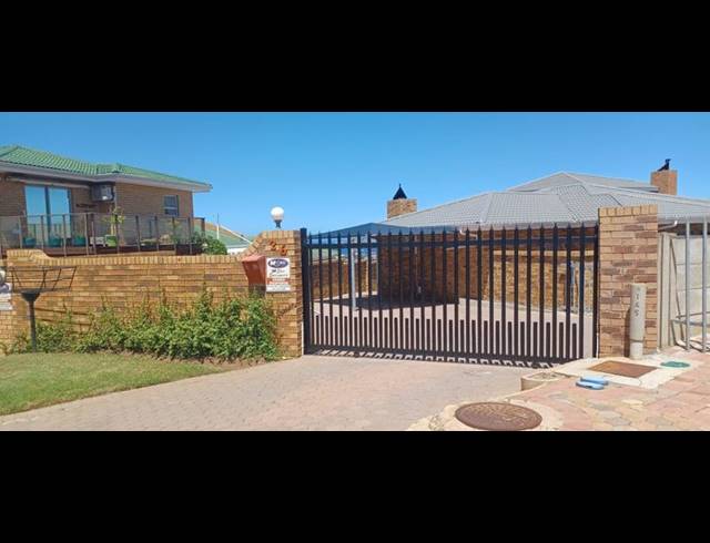 4 BEDROOM HOUSE FOR SALE IN MENKENKOP